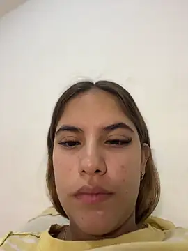 MiluRossee online show from March 2026 04:49:01 AM