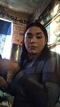 Cristal queen  online show from March 2026 12:38:02 AM