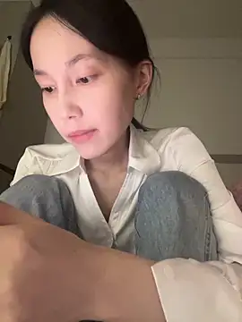 Snapshot of DD-5200 chatting on February 2026 04:17:02 PM DD-5200 online show from February 2026 04:17:02 PM