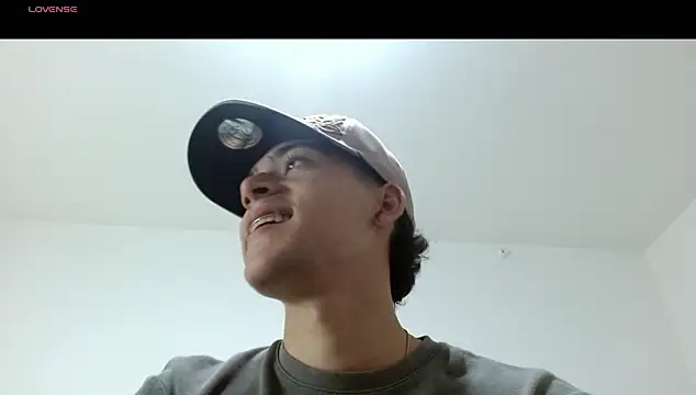 oliver   saint online show from March 2026 12:06:02 AM