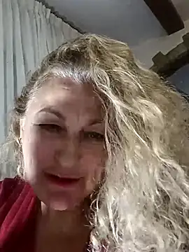 Snapshot of Luccia56 chatting on March 2026 02:19:02 AM Luccia56 online show from March 2026 02:19:02 AM