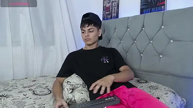 Logan Jhonson19 online show from April 2026 03:13:01 AM