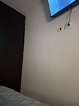 SamanthaValmont online show from April 2026 10:38:02 PM