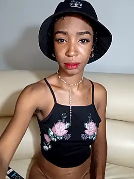 TinnaPeyton online show from May 2026 11:17:01 PM