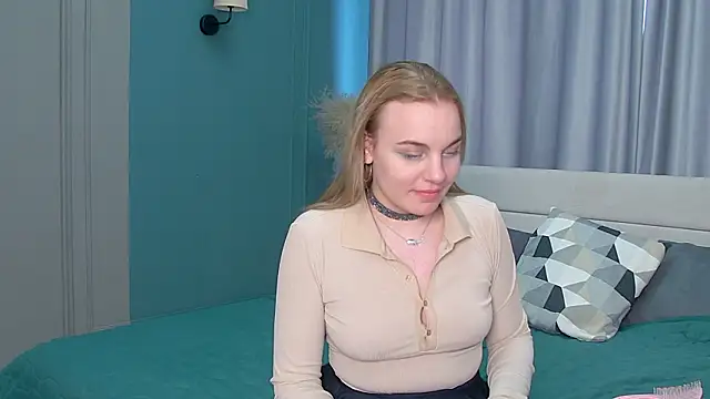 Glow Margo online show from March 2026 02:04:02 AM