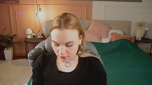 Glow Margo online show from March 2026 01:06:01 AM