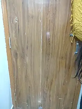 NeetuKumri online show from April 2026 06:25:02 PM