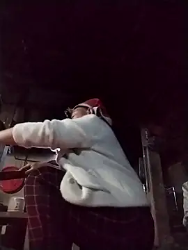 Lucie Fuzk online show from March 2026 01:44:01 PM