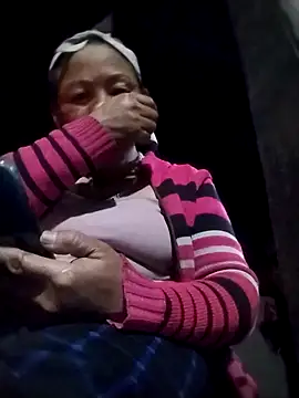 Lucie Fuzk online show from March 2026 12:18:02 PM