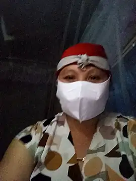 Snapshot of Heylen_hooo chatting on February 2026 01:55:01 PM Heylen hooo online show from February 2026 01:55:01 PM