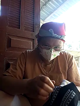 Snapshot of Heylen_hooo chatting on March 2026 08:47:01 AM Heylen hooo online show from March 2026 08:47:01 AM