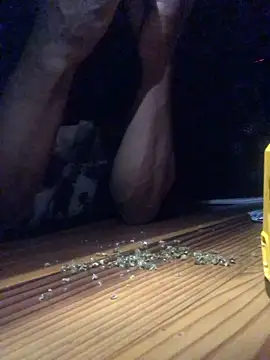 EricSwainn901 online show from April 2026 04:03:01 AM