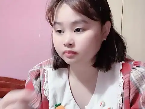 Snapshot of Vani568 chatting on February 2026 06:35:01 AM Vani568 online show from February 2026 06:35:01 AM