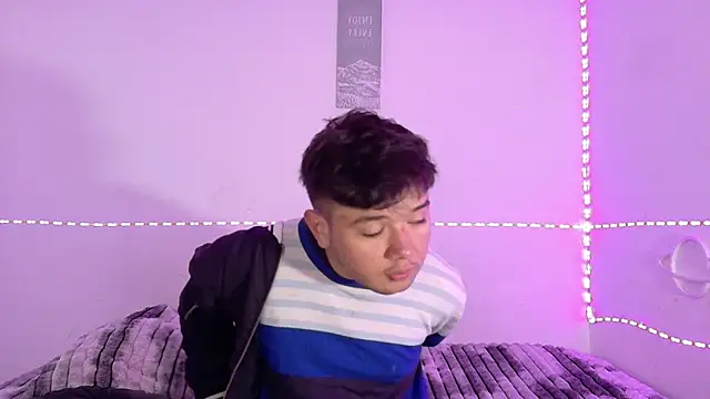 Kody Royale online show from April 2026 09:10:02 PM