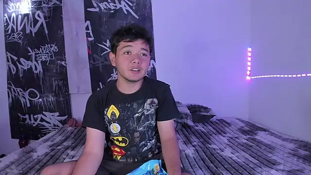 Kody Royale online show from June 2026 08:04:01 PM