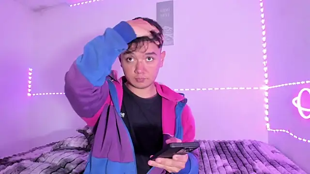 Kody Royale online show from April 2026 09:45:02 PM