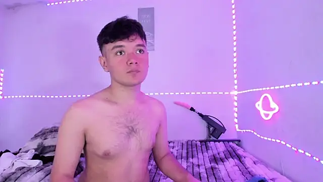 Kody Royale online show from April 2026 08:37:02 PM