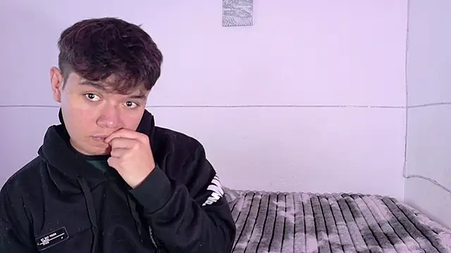 Kody Royale online show from April 2026 10:12:01 PM