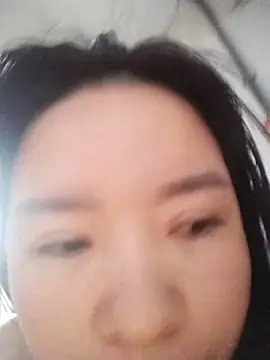 Ivy Trix2 online show from March 2026 01:41:02 AM