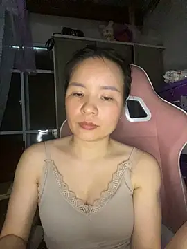 Ivy Trix2 online show from May 2026 05:24:02 AM