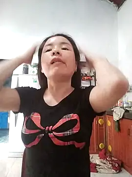 Ivy Trix2 online show from March 2026 05:07:01 AM