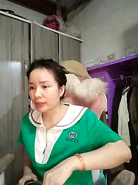 Ivy Trix2 online show from March 2026 01:46:01 PM