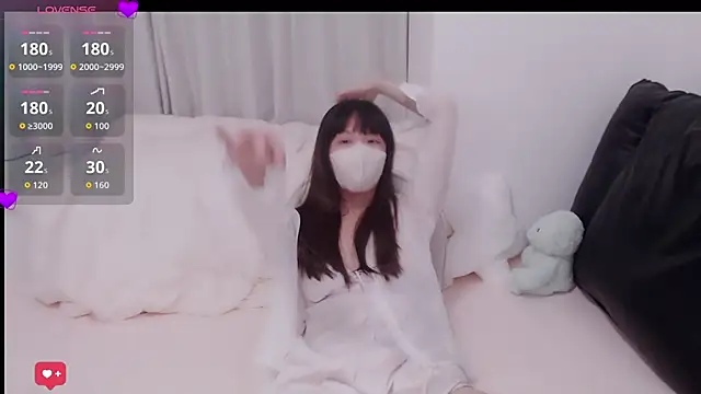 AiIris1 online show from April 2026 12:28:02 PM