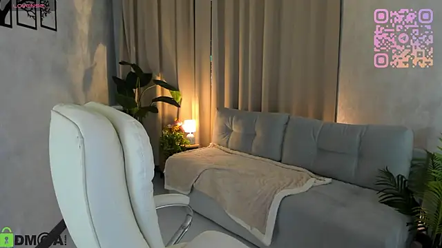 serinella  online show from May 2026 01:29:01 PM