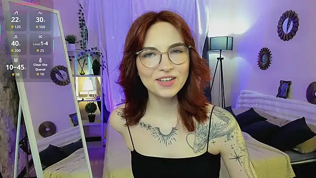 VittoriaNix online show from April 2026 02:23:02 PM