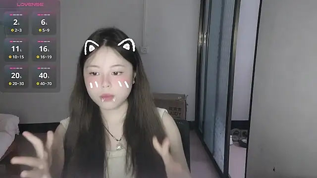 F-Yihao online show from April 2026 09:44:01 AM