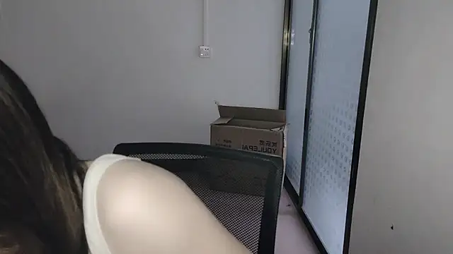 F-Yihao online show from March 2026 07:09:02 AM