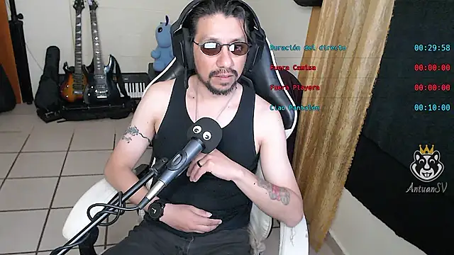 AntuanSV online show from March 2026 05:44:01 AM