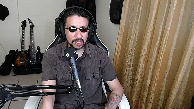 AntuanSV online show from March 2026 02:57:01 AM