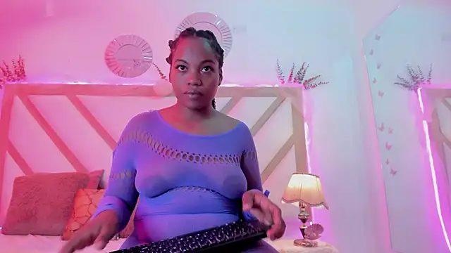 Sara Criss online show from March 2026 01:56:02 PM