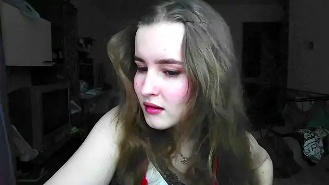 Adelinevibe online show from March 2026 07:08:01 AM