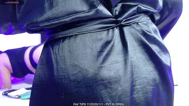 Double Delight online show from April 2026 05:30:01 PM