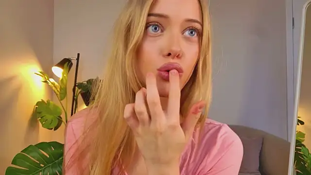 Dear Tessa online show from May 2026 02:34:01 PM