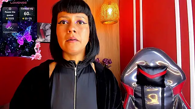 Valkiria wine online show from April 2026 01:02:01 PM