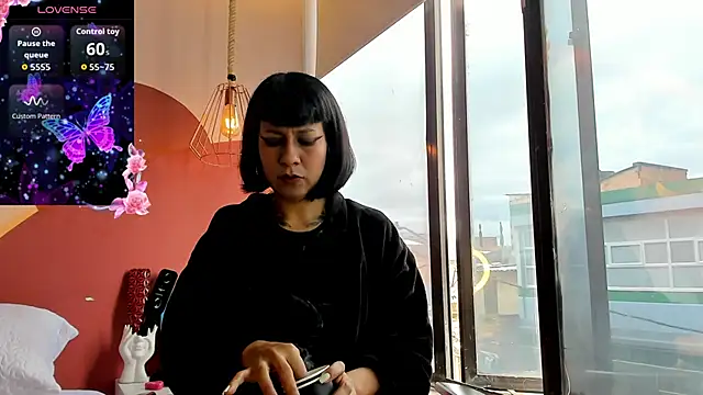 Valkiria wine online show from April 2026 02:53:01 PM