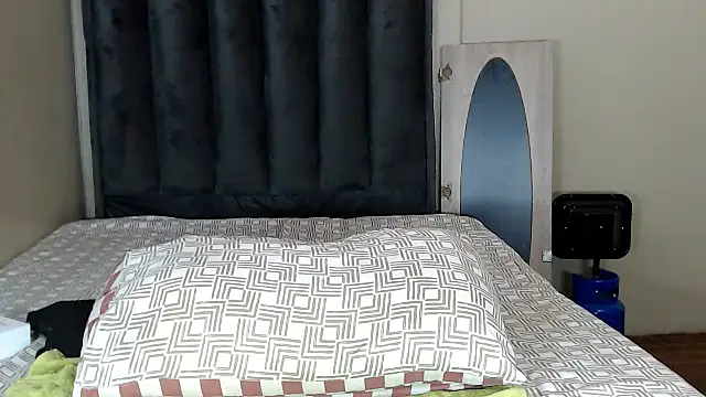 LexyDiana online show from April 2026 06:14:02 AM