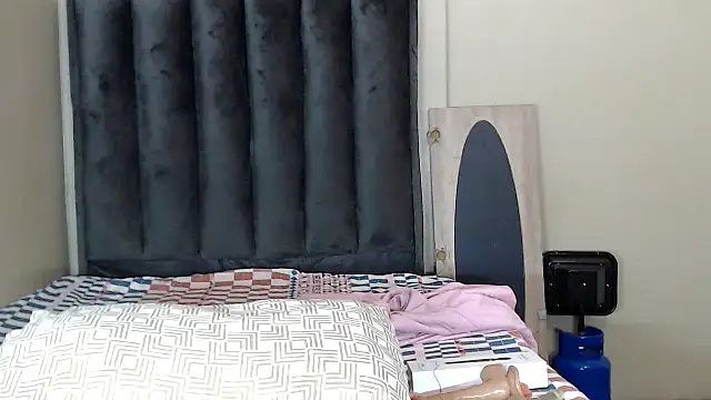 LexyDiana online show from April 2026 06:16:01 AM