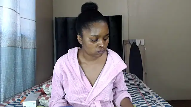 LexyDiana online show from May 2026 06:12:01 AM