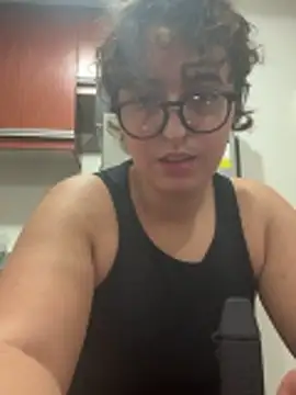 yassiestar online show from March 2026 05:21:01 PM