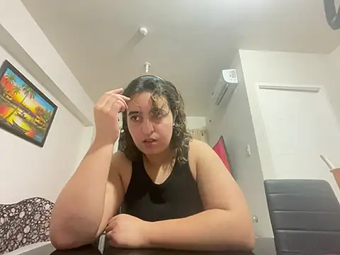 yassiestar online show from March 2026 06:24:01 PM