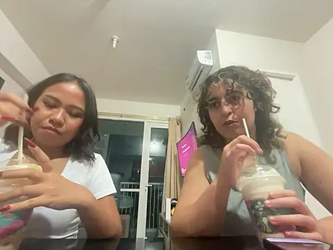 yassiestar online show from March 2026 04:24:02 PM