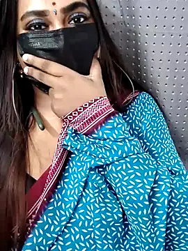 Cutie Nila online show from March 2026 05:16:01 AM