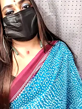 Cutie Nila online show from March 2026 08:26:33 AM