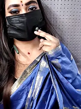 Cutie Nila online show from May 2026 05:37:02 AM