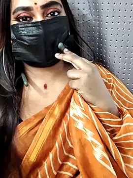 Cutie Nila online show from April 2026 05:14:02 AM