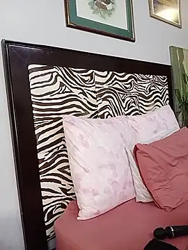 JANIELEE8XXXXX online show from March 2026 12:06:02 PM